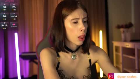 Snapshot of lady_nicolett chatting on October 15, 7:33 am lady_nicolett online show from October 15, 7:33 am
