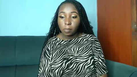 Snapshot of lady_twerky chatting on January 3, 4:27 pm Maya online show from January 3, 4:27 pm