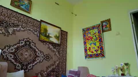 Sima Ladybigsmile online show from July 2, 2:33 am