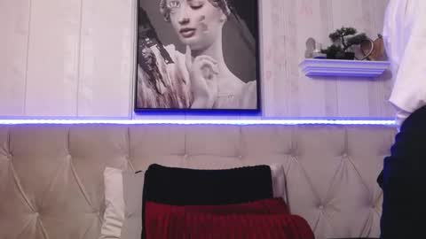  Lady Jeen    Back on Sunday 8th of December online show from June 18, 9:14 am