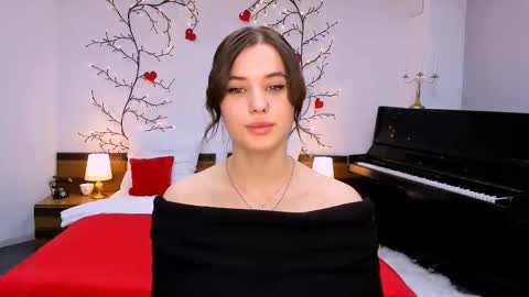 Snapshot of ladyofcandy chatting on March 4, 12:44 pm Amelia online show from March 4, 12:44 pm