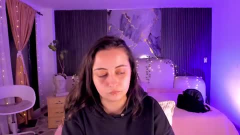 Lady  online show from July 7, 3:53 am