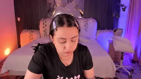 Lady  online show from June 11, 4:53 am