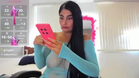 Laia online show from July 28, 2:13 pm