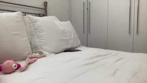 lailayourangel online show from July 24, 9:44 pm