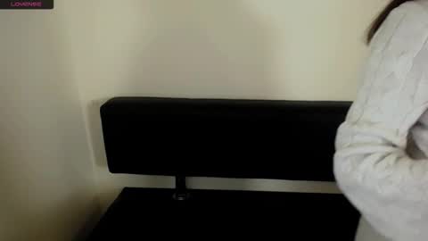 Snapshot of laimapinch_ chatting on October 5, 11:04 am Laima online show from October 5, 11:04 am