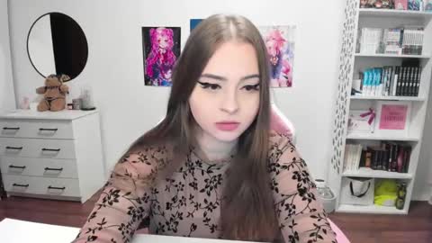 Kira online show from March 2, 8:14 pm