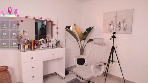 Laira online show from March 10, 11:09 pm