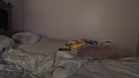 Naomi Rose online show from March 18, 7:46 am