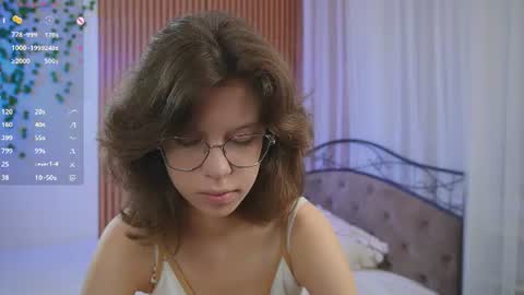 Julia online show from July 25, 8:38 pm