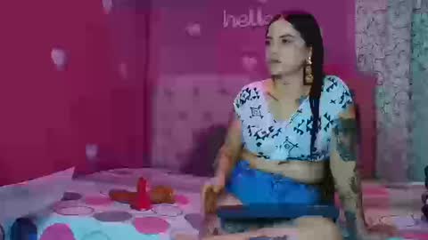 Snapshot of lali_hot0207 chatting on September 15, 6:37 pm lali_hot0207 online show from September 15, 6:37 pm