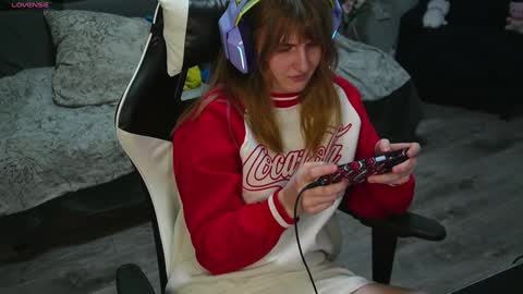 Snapshot of lana_del_kay chatting on January 29, 5:02 pm Kay online show from January 29, 5:02 pm