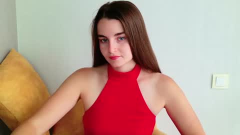 lana_gl online show from July 6, 8:30 am