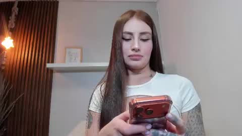 Lana     igauroraaaaaaaaa 1 online show from July 17, 1:10 am