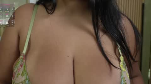 lana_lann online show from August 1, 4:14 am