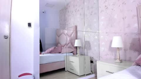 Lana online show from March 18, 6:24 pm