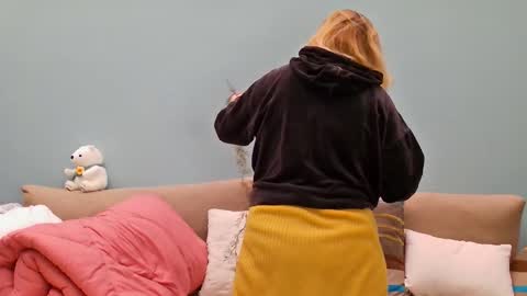 Lana online show from November 1, 4:05 am