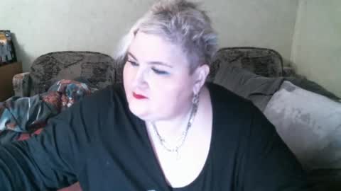 lanacat555 online show from March 6, 6:48 pm