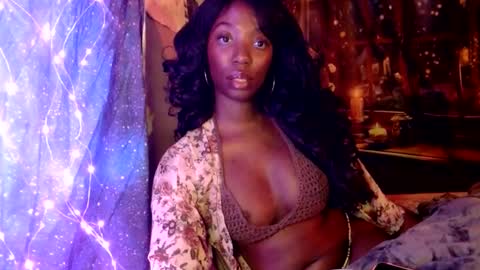 lanaluxxe4 online show from November 29, 12:14 am