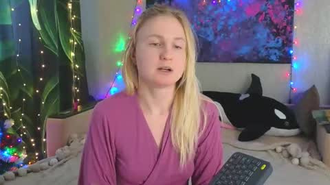 LanaviSmith online show from January 9, 7:02 am