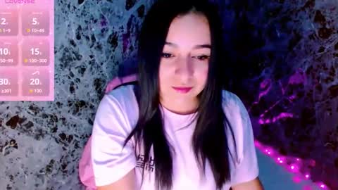Lanna online show from May 1, 1:47 pm
