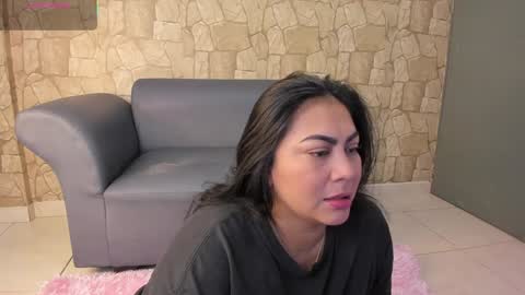 Snapshot of lapeligrosa_ chatting on February 5, 11:55 am lapeligrosa_ online show from February 5, 11:55 am