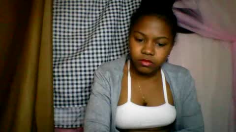 lara_belle online show from July 17, 12:20 pm
