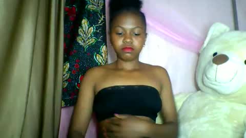 lara_belle online show from April 29, 10:29 am