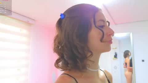Snapshot of laralane_ chatting on March 4, 12:12 pm Lara online show from March 4, 12:12 pm
