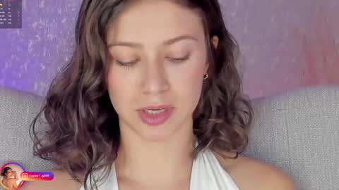 Snapshot of laralane_ chatting on October 13, 1:14 pm Lara online show from October 13, 1:14 pm