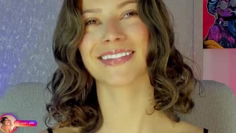 Snapshot of laralane_ chatting on October 6, 1:50 pm Lara online show from October 6, 1:50 pm
