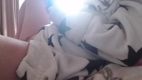 laralhotr online show from February 26, 6:51 am