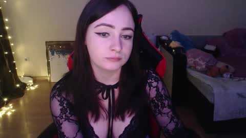 Laralianna online show from January 7, 4:49 am