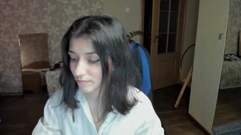 Snapshot of larisadevries chatting on October 8, 8:02 pm Larisa online show from October 8, 8:02 pm