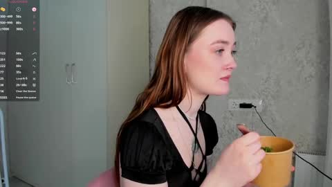 Kate online show from June 2, 9:21 am