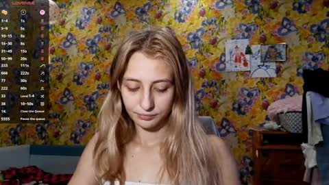 Amelia online show from October 25, 11:07 am