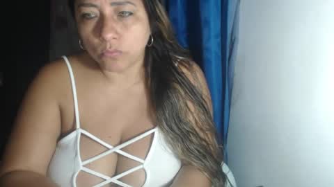 latin_big_boobs online show from January 13, 3:01 am