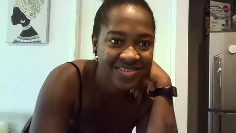 latina033 online show from March 14, 11:55 am