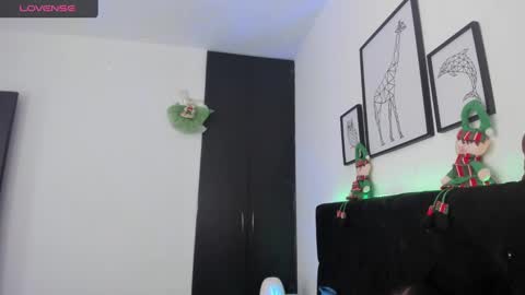 Hanna  online show from December 20, 6:02 pm