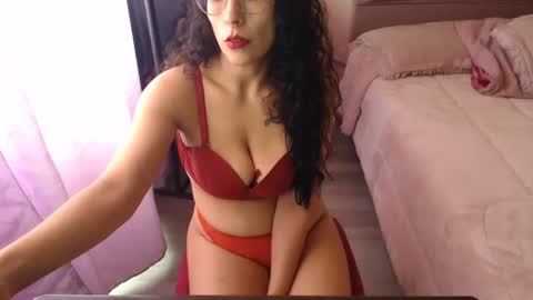 Snapshot of latinboobs23 chatting on March 6, 6:05 pm latinboobs23 online show from March 6, 6:05 pm
