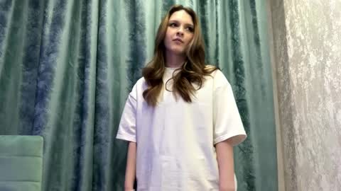 Eva online show from April 11, 5:27 pm