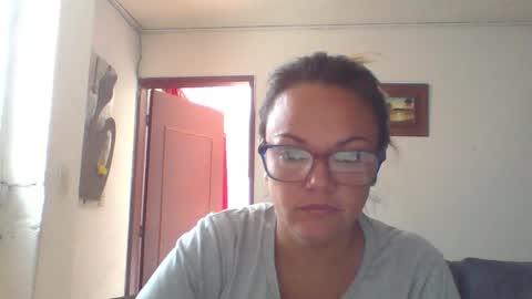 Laura online show from February 15, 7:02 pm