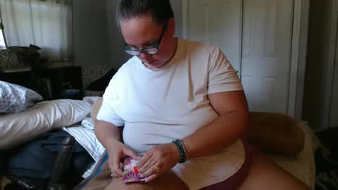 Snapshot of laulauma chatting on September 19, 4:50 pm LauLauMa online show from September 19, 4:50 pm