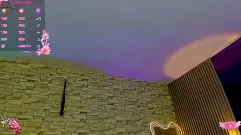 laulin_tay online show from July 29, 3:06 am