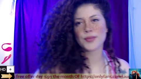 weedcam Curly Laura OF    online show from March 12, 8:09 pm