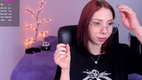 Kate  online show from June 28, 1:07 pm