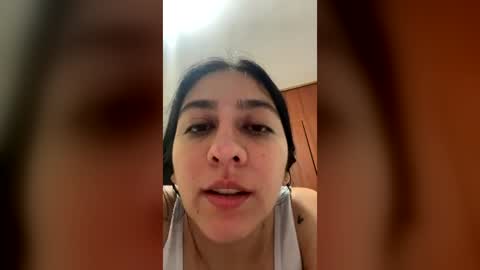 Laura Smith online show from July 16, 12:37 am