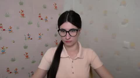 Laura online show from January 18, 10:22 am