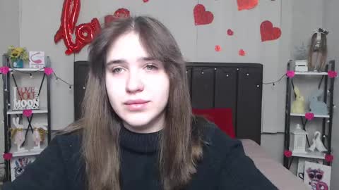 LauraHlot online show from February 23, 6:07 pm