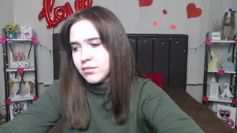 LauraHlot online show from February 21, 4:29 am